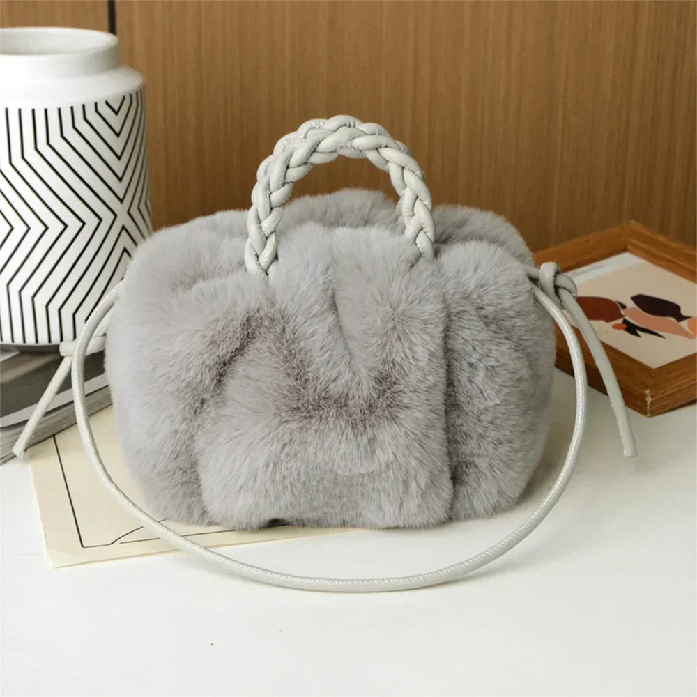 Essy | Bolso bandolera de terciopelo color calabaza